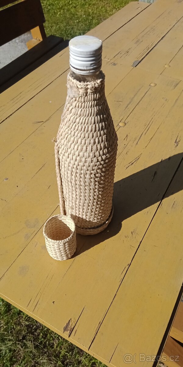 SKLENĚNÉ RETRO LÁHVE - 6