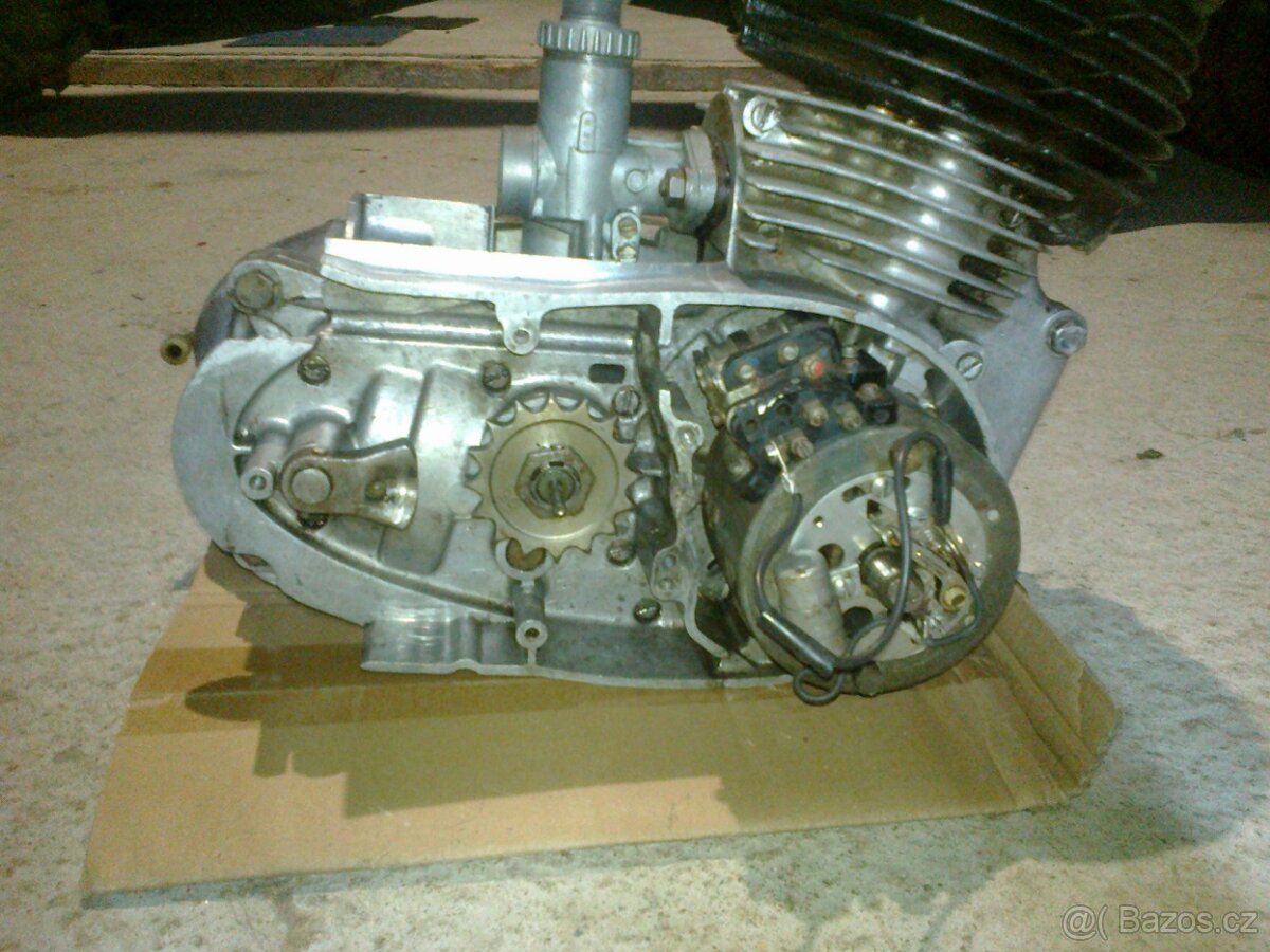 motor Čz 175/450 - 6