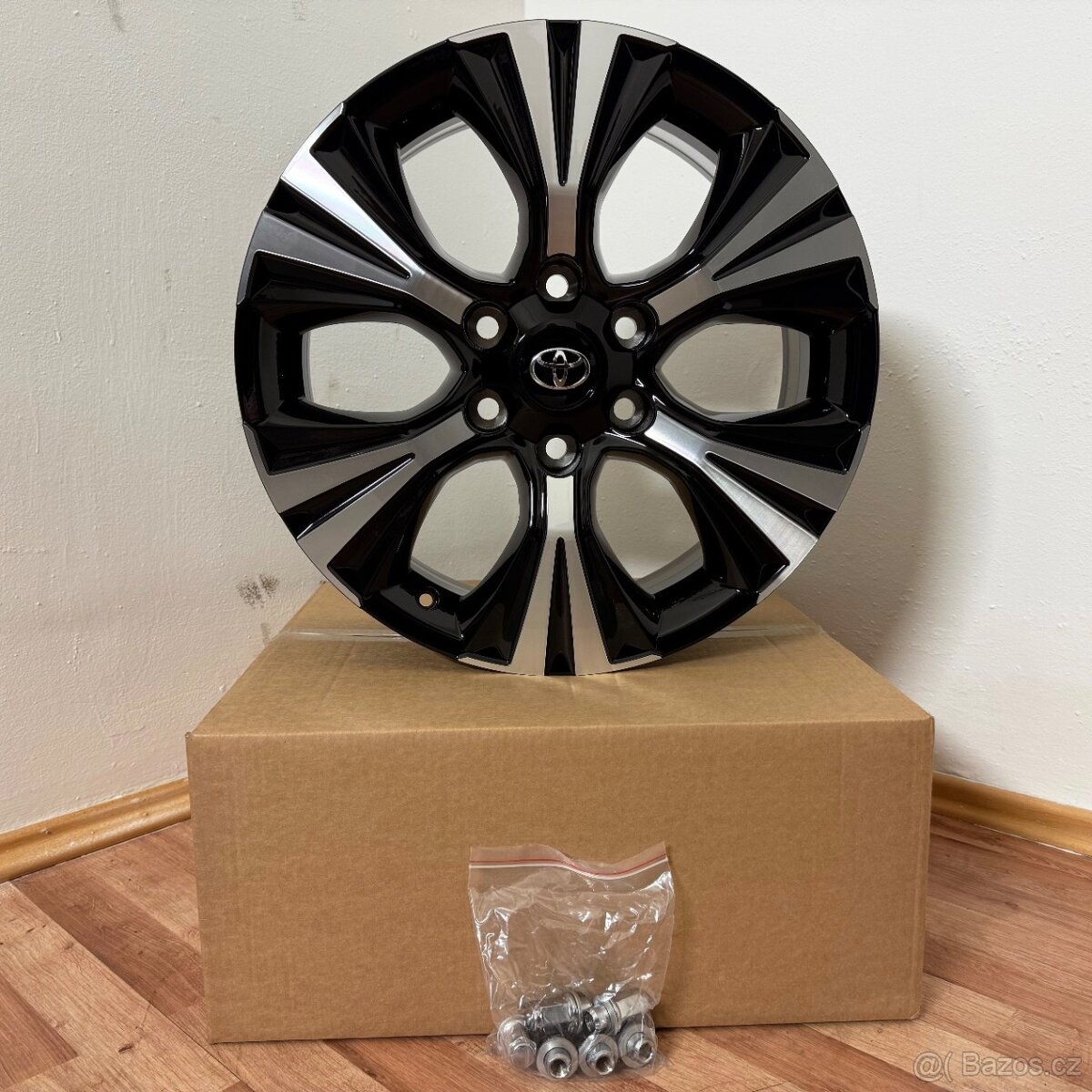 NOVÁ TOYOTA LAND CRUISER 6x139,7 R19 ET25 7,5Jx19 - 6