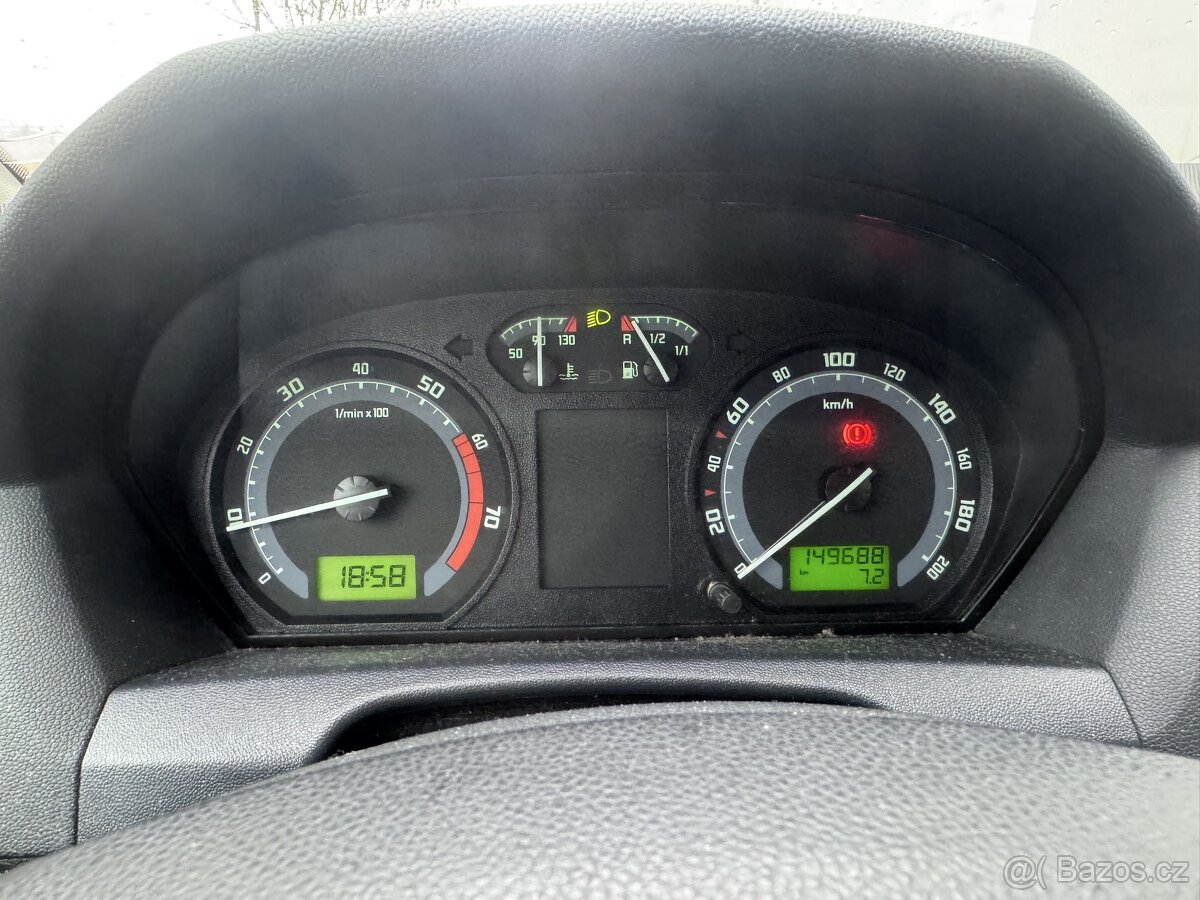 ŠKODA FABIA 1.2 - 6