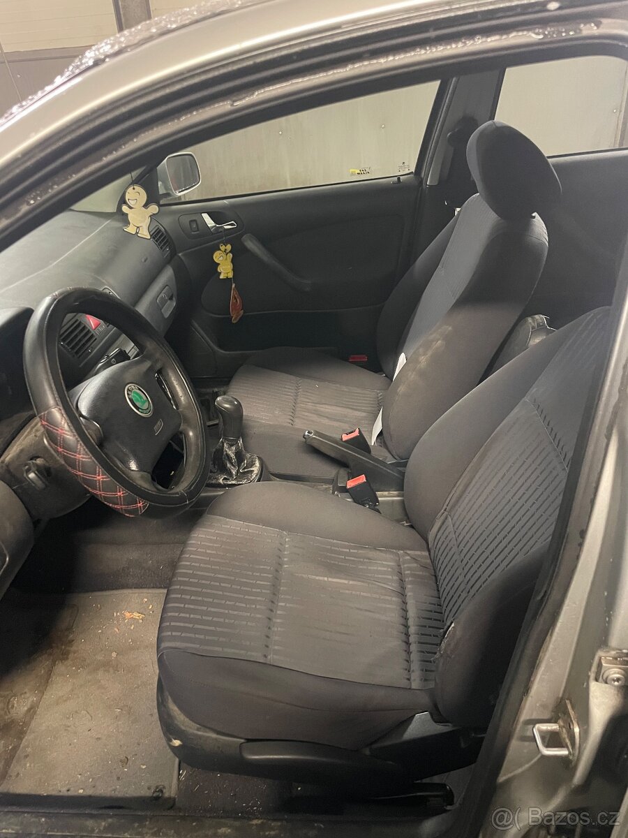 Škoda Octavia 1.9 tdi 66kw - 6