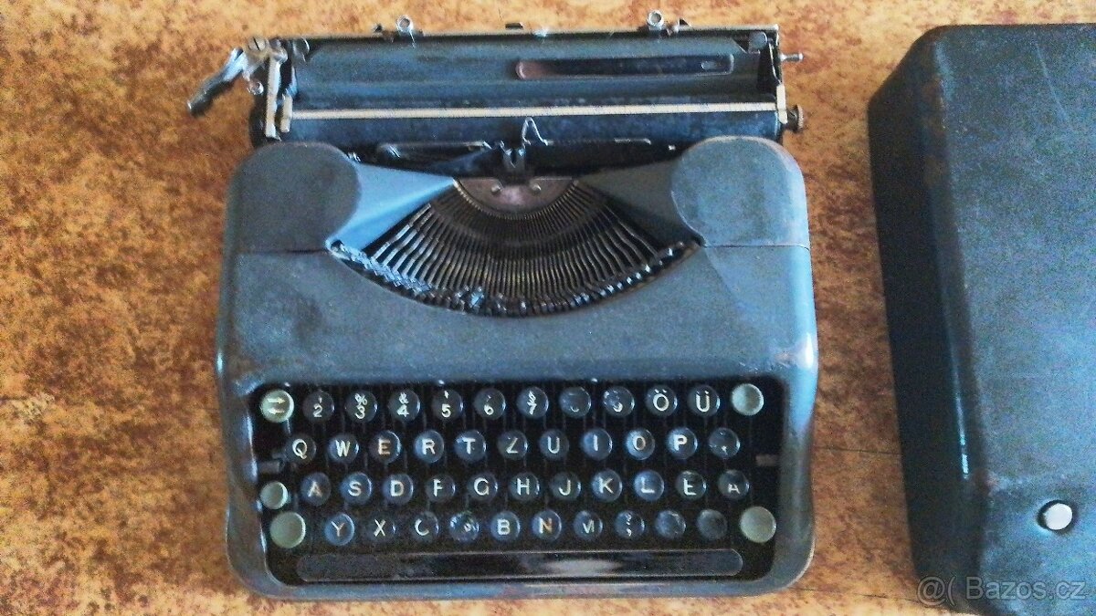 Prodám švýcarský starožitní psací stroj Hermes Baby - 6