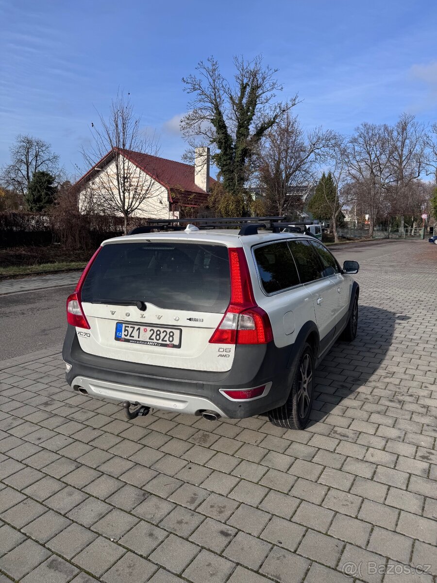 PRODÁM VOLVO XC70 - 6