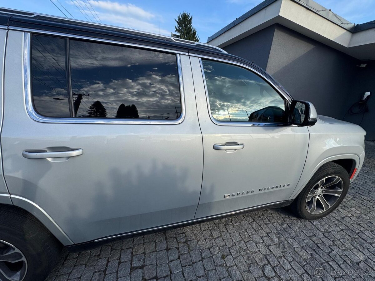 Jeep Grand Wagoneer 2022 - 6