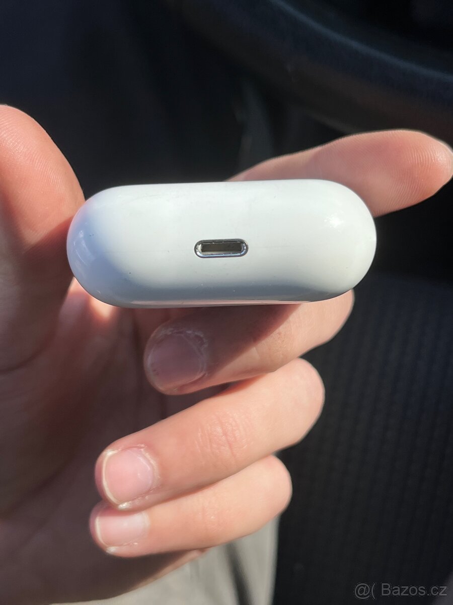 Airpods - 6