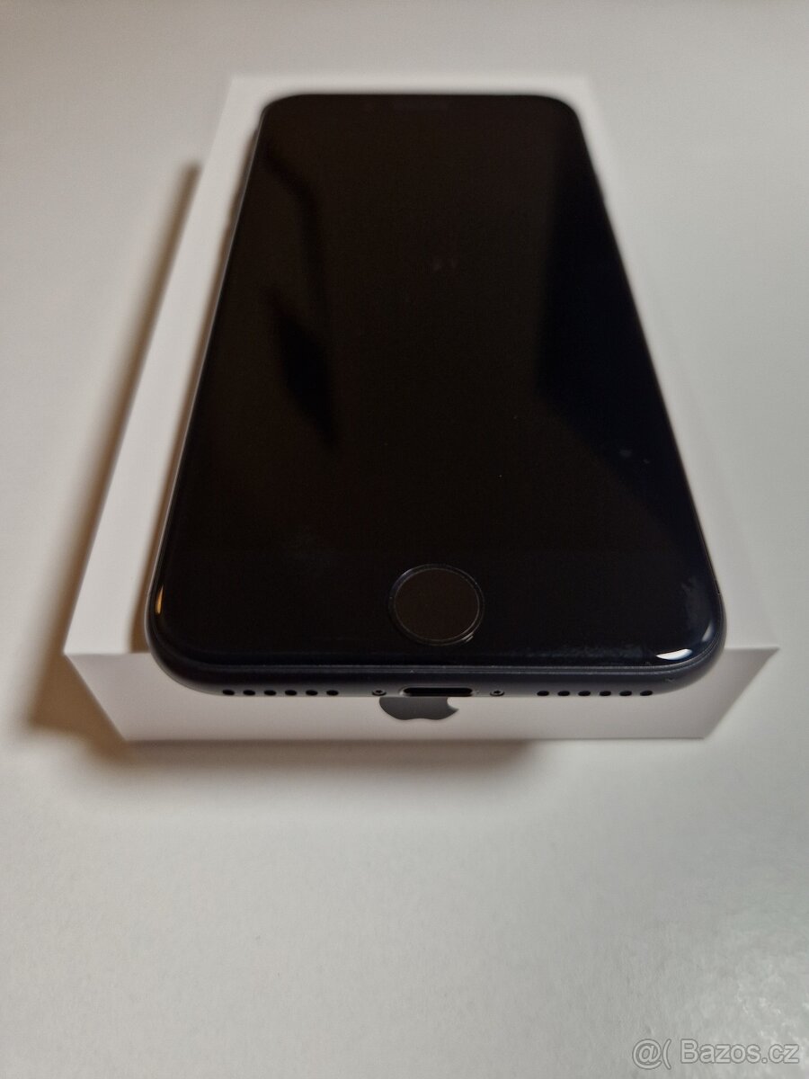 Apple iPhone SE (2020), 128GB, black - 6