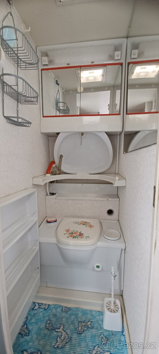 karavan Chateau 938 - 6