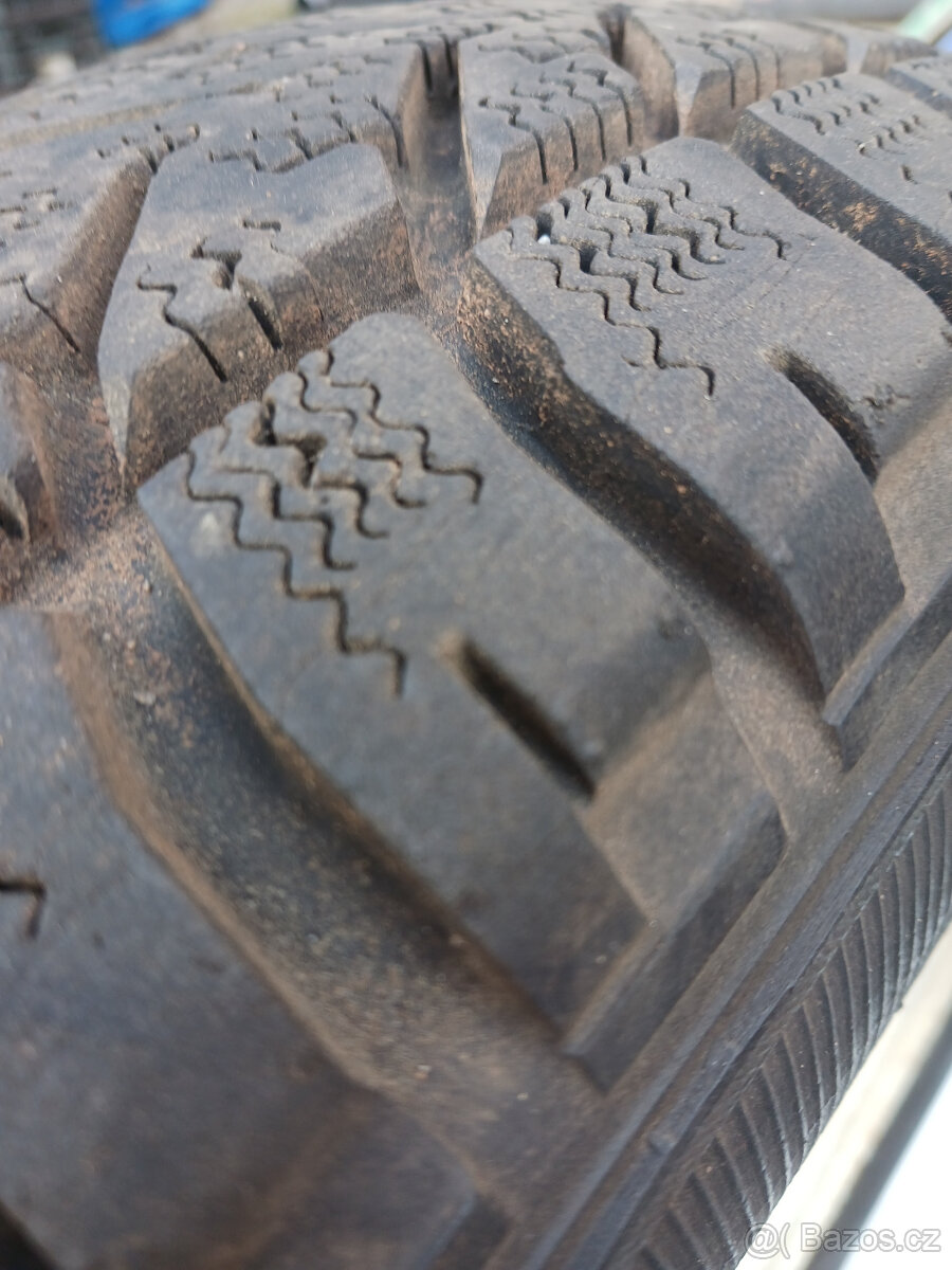 Sady kol na Škoda 1000, 100, 110, R coupe, 105, 120, 130 - 6