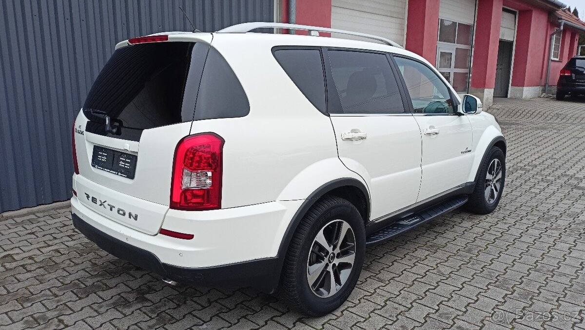 SSANGYONG REXTON RX 220e-Xdi 7 míst 2018 perfektní - 6