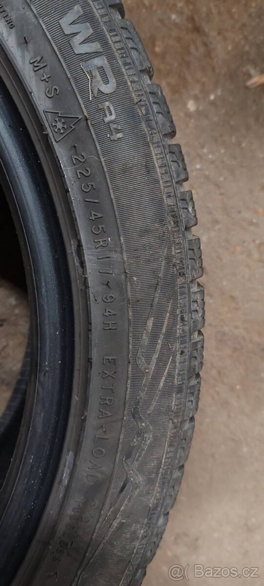 2 zimní pneumatiky NOKIAN 225/45R17 94H 6,00mm - 6