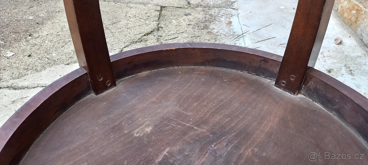 RETRO Menší kulatý stůl - 6