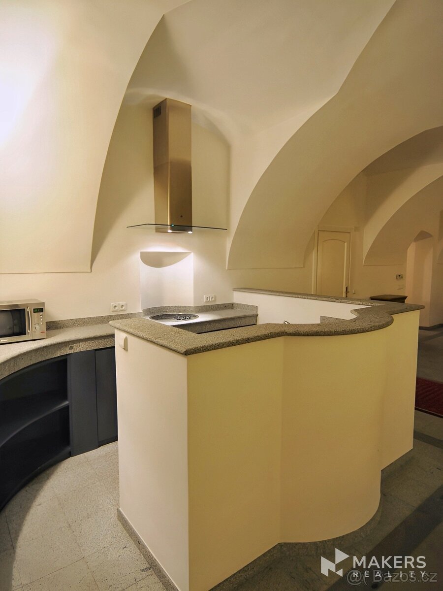 Pronájem bytu 2+1, 92 m2 + 20 m2, Praha 1 - Malá Strana, Vla - 6