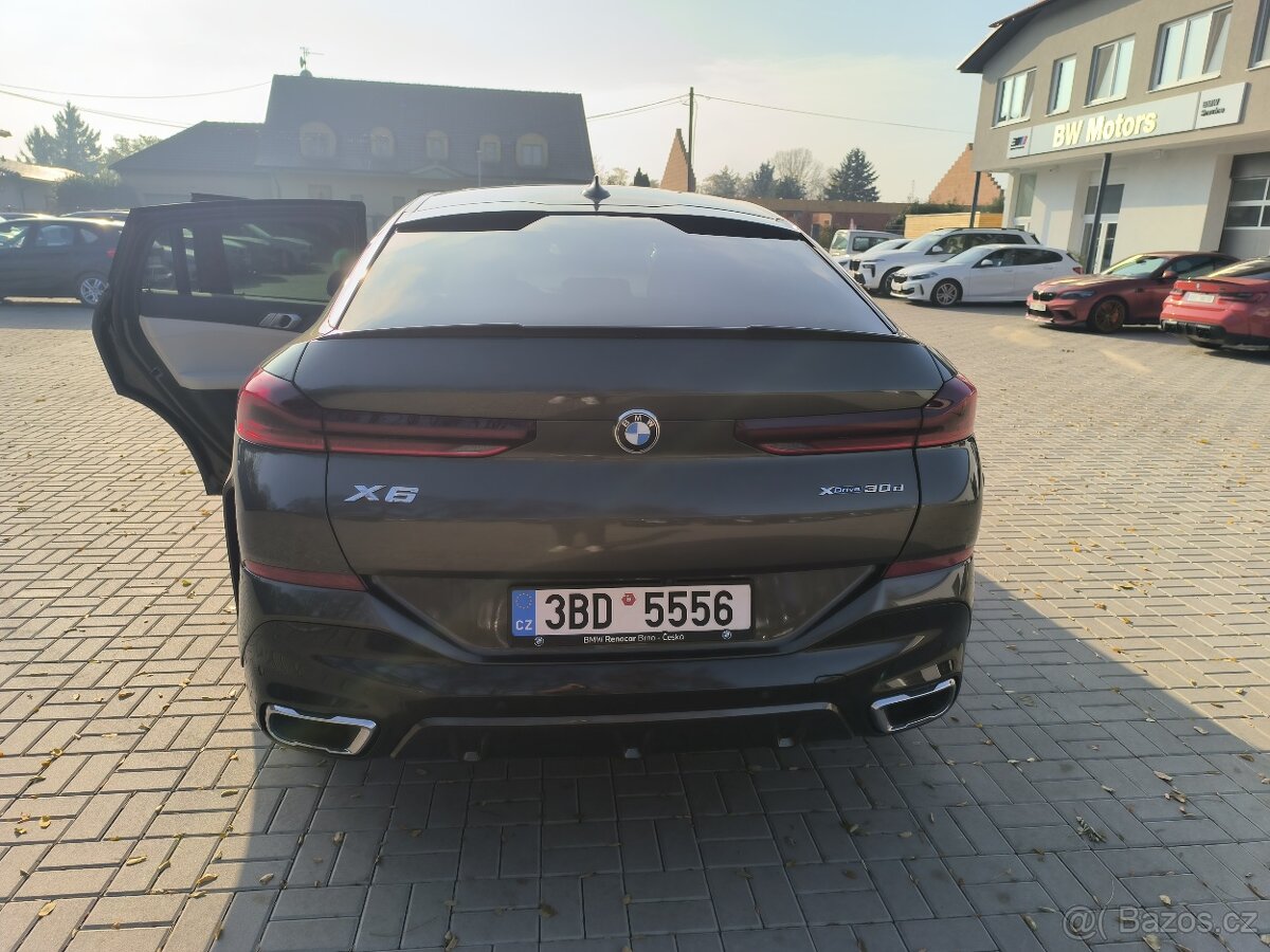 BMW X6 x30D M-paket top - 6