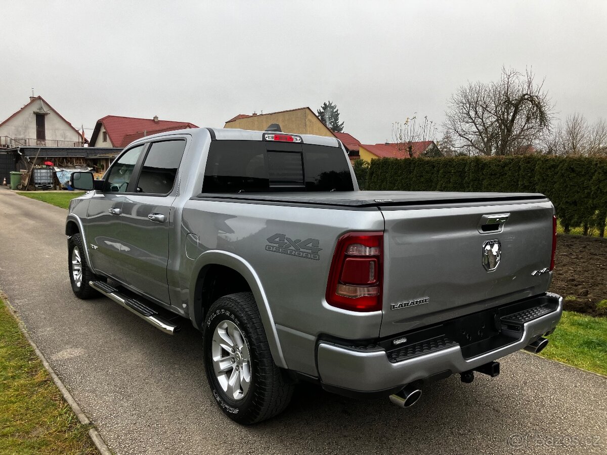 Dodge Ram 1500 5.7 V8 HEMI 4X4 - 2021 - LARAMIE - AXLE LOCK - 6