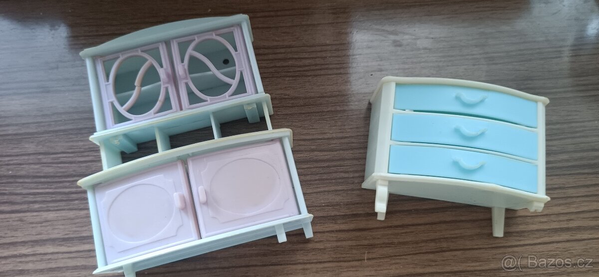 Starý nábytek pro panenky - 6