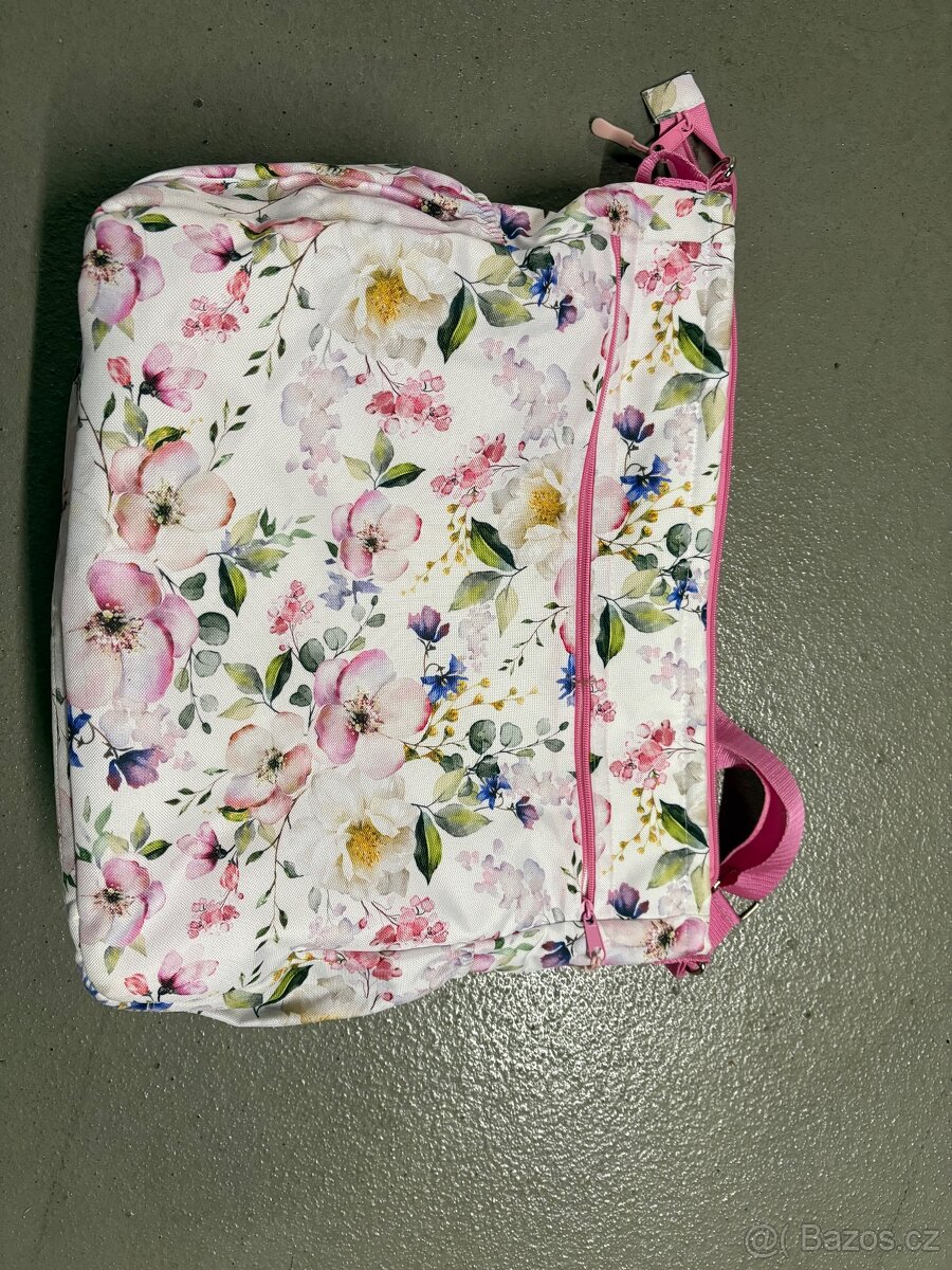 Komplet sada tašek vč.rukávníku - 6