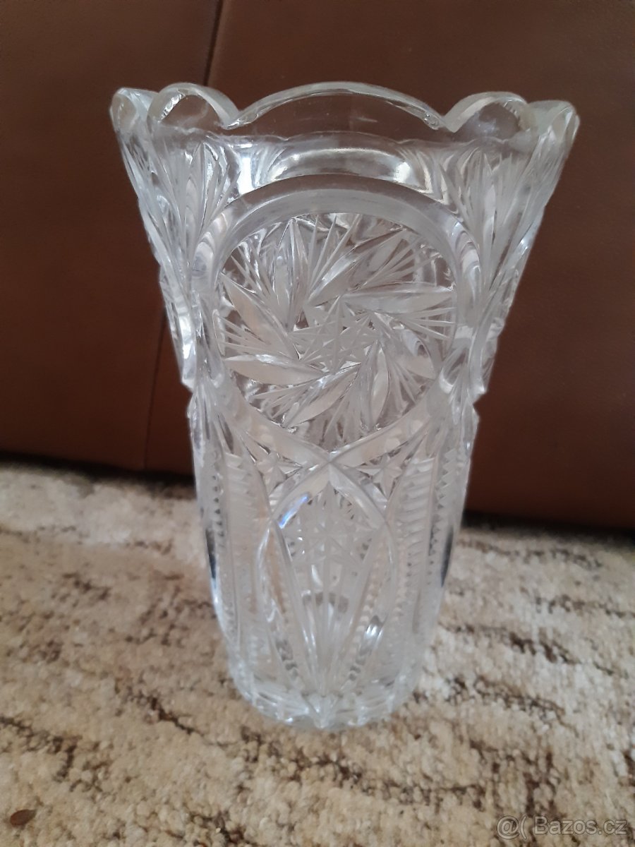 Broušené vázy - 6