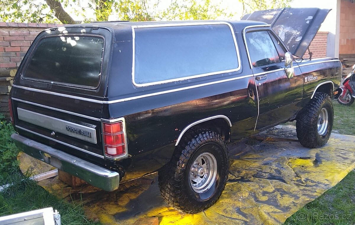 Dodge Ramcharger 1982 - 6
