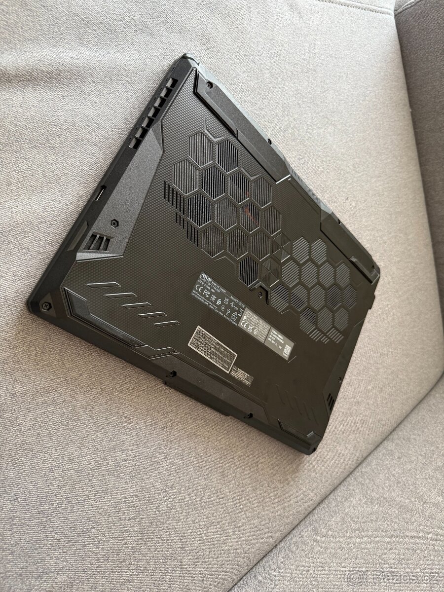 Herní notebook ASUS TUF - jen vybalený a v záruce - 6