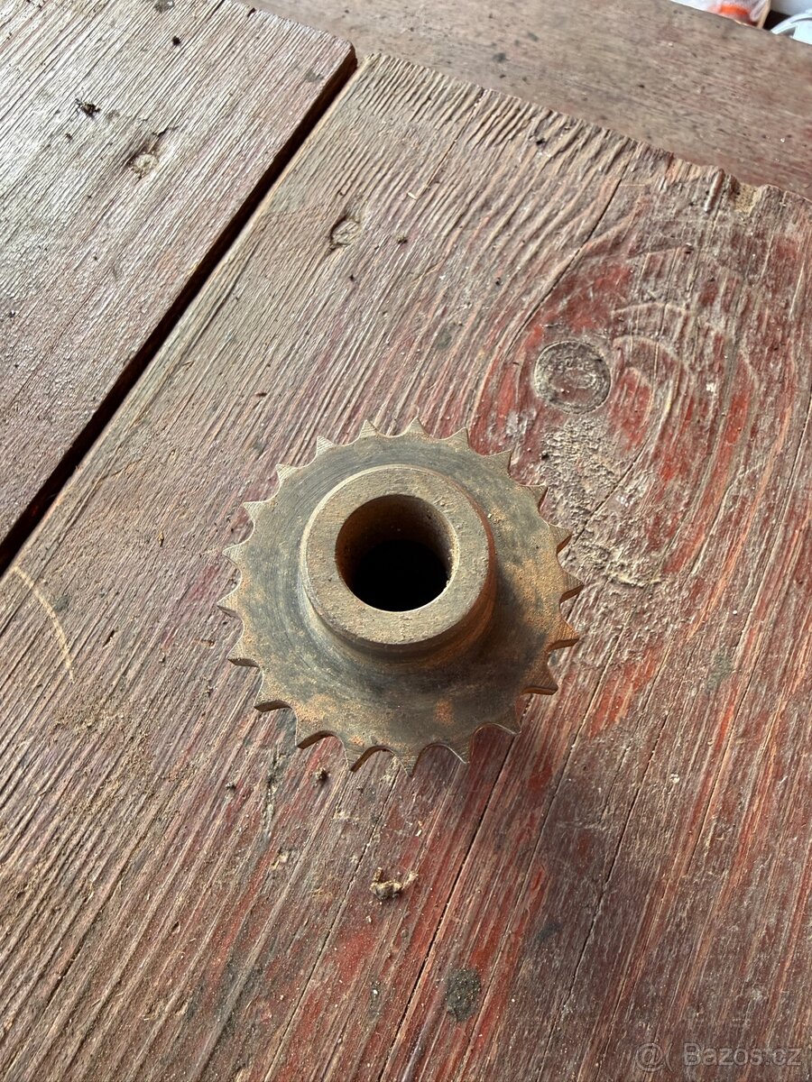 Čz 175 Prase - primární kolečko - 6