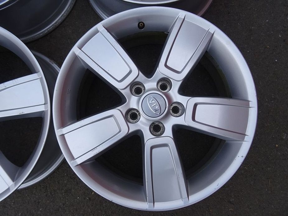 Alu disky origo Kia,vel. 18", rozteč 5x114.3, ET 53 ,šíře 7 - 6