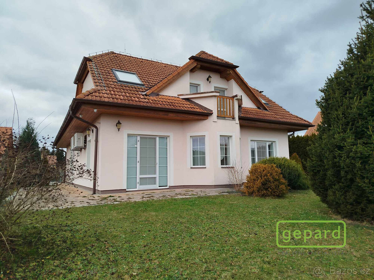 Velký luxusní RD, Římov u ČB - 6