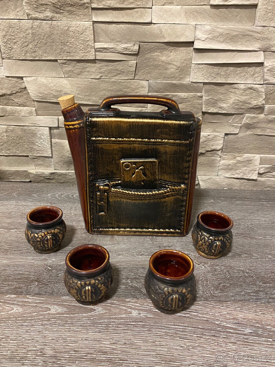 KERAMICKÁ FĽAŠA „BOSS“ + 4 POHÁRIKY - 6