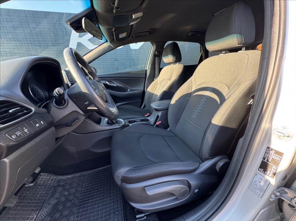 Hyundai i30 1,4 (2018) - 6