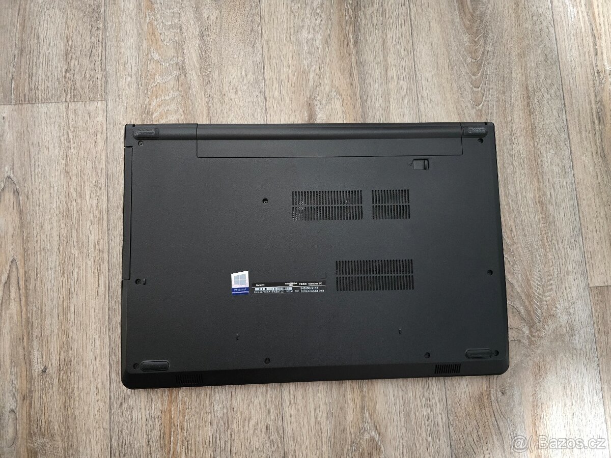 15,6" notebook Dell Vostro 15 3568 - 6