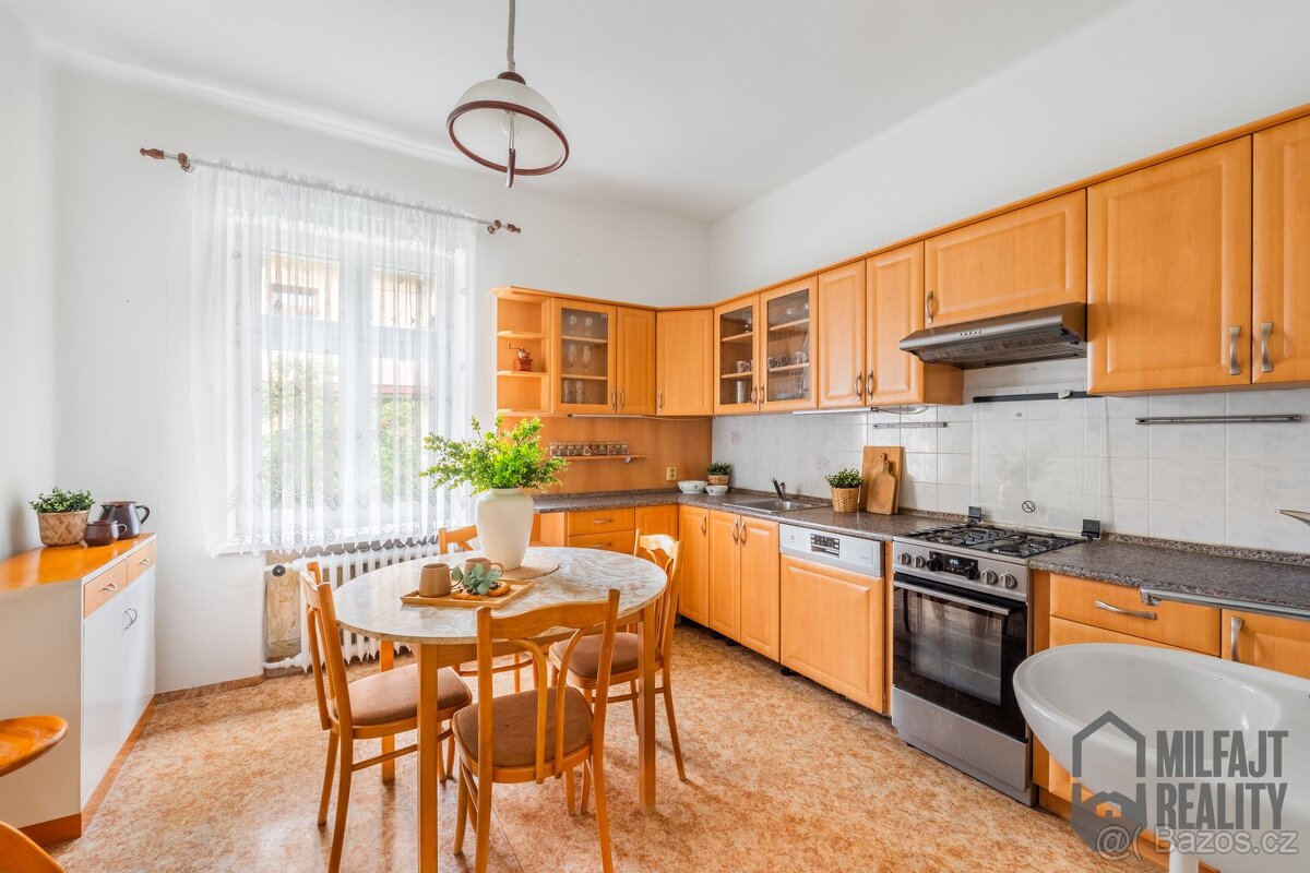 Prodej rodinné vily, Liberec I-Staré Město, ev.č. 06760 - 6