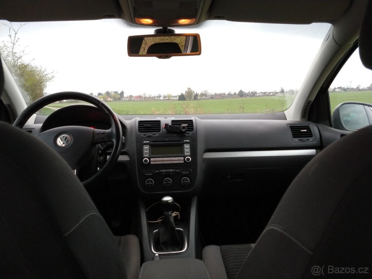 Golf 5 2.0 TDI 103kW top výbava nová spojka, STK nová, tažné - 6