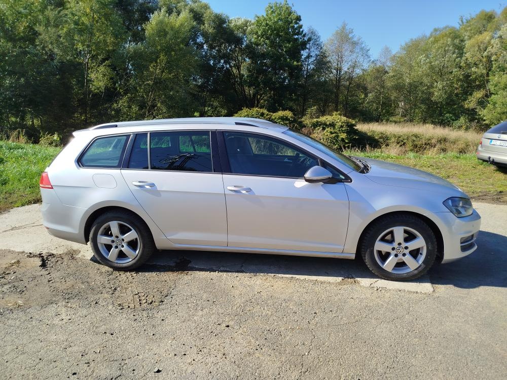 VW Golf 7 combi 1.6 TDI 77 kW 12/2013 - 6