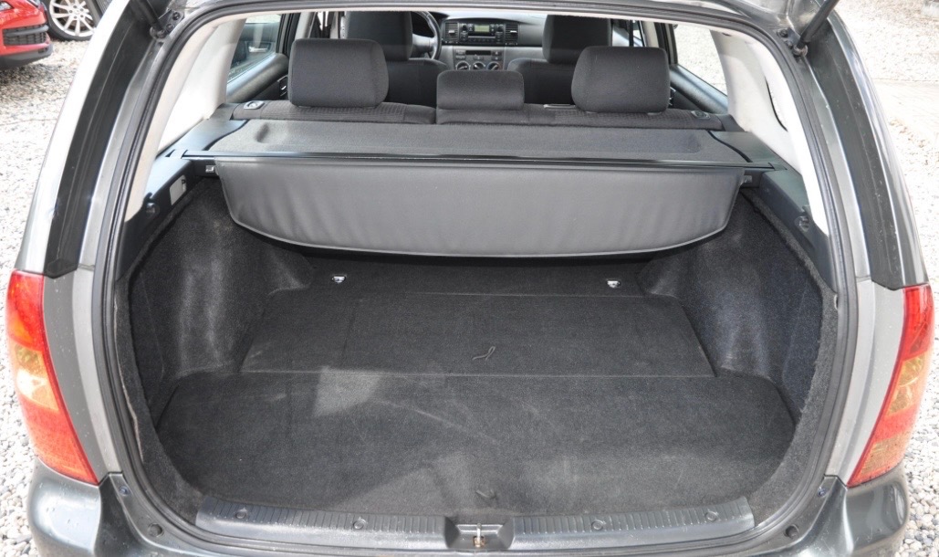 Corolla 1.4D-4D 66kW KOMBI Automat - 6