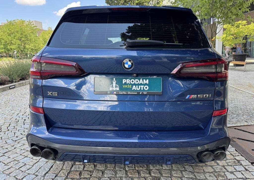 BMW X5, M50i V8 - 6