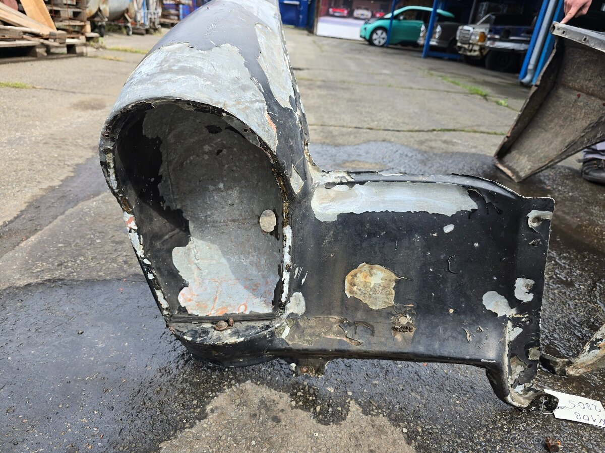 MERCEDES W108 W109 POZINKOVANÉ PŘEDNÍ BLATNÍKY PRAVÝ LEVÝ - 6