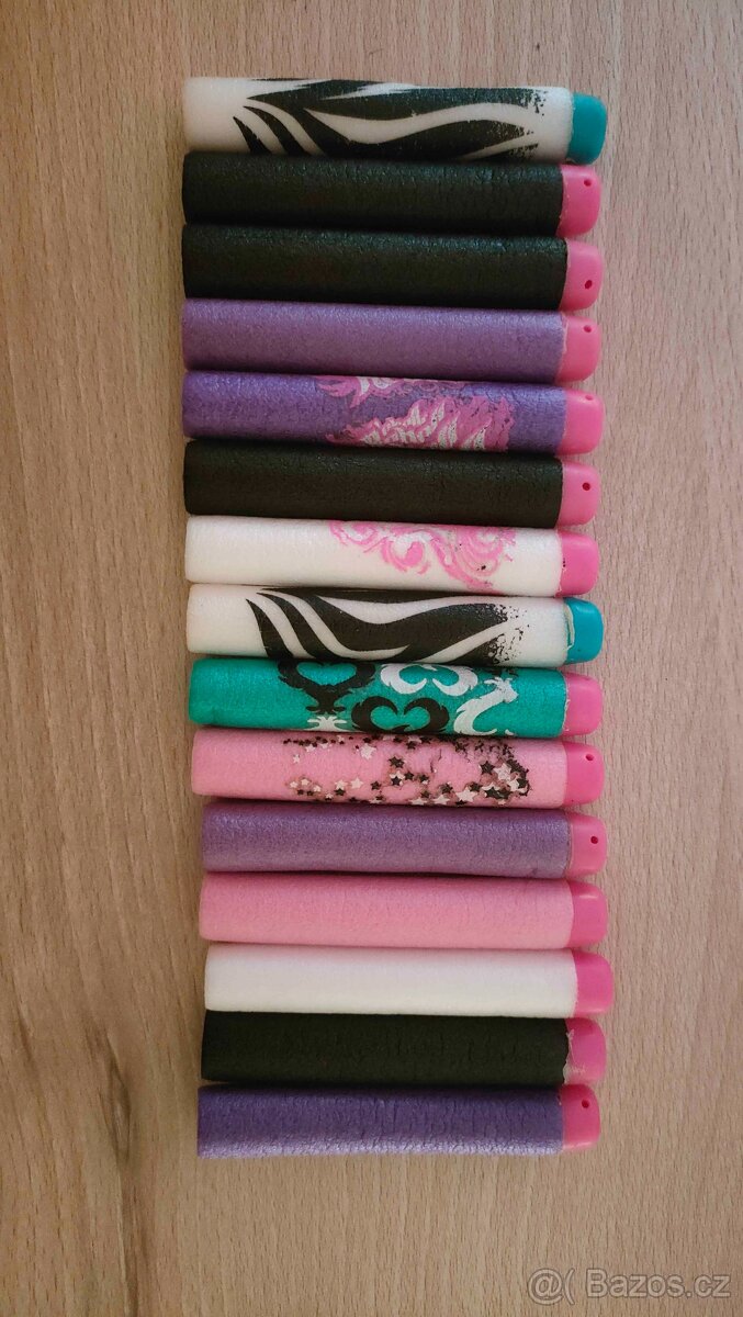 Prodám Nerf Rebelle pistoli i s příslušenstvím - 6