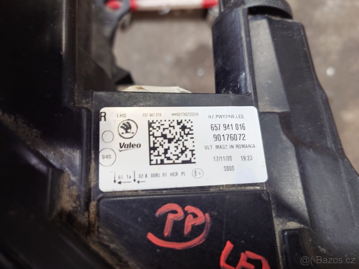Pravé přední světlo Škoda Scala - 6