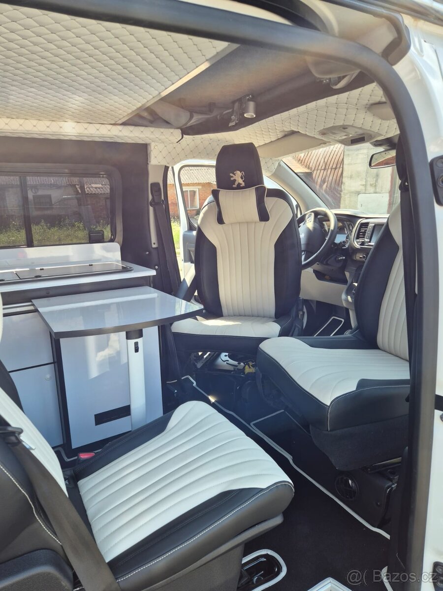 PEUGEOT EXPERT Camper /NOVÁ VESTAVBA/ 2.0 / automatic - 6