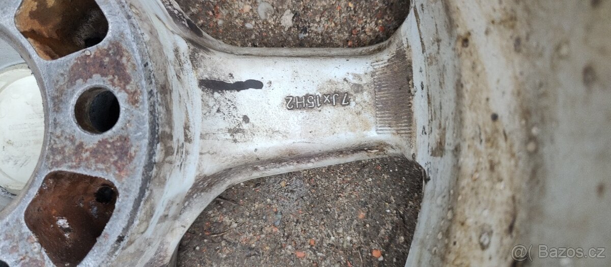 Alu kola 5x112 R15 - 6