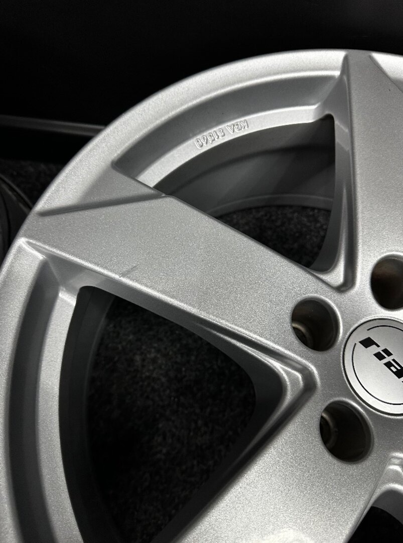 Alu Rial 5x112 19” - 6
