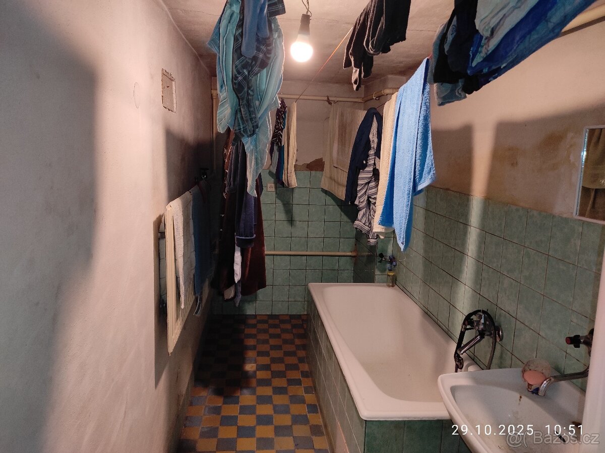 Prodám RD. V Doloplzích - 6