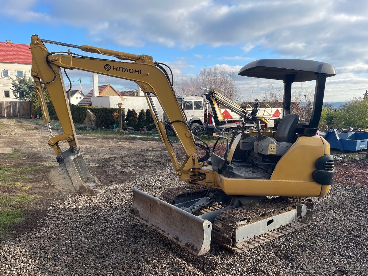 Minibagr Hitachi ZX 25-2. 2,5tuny - 6