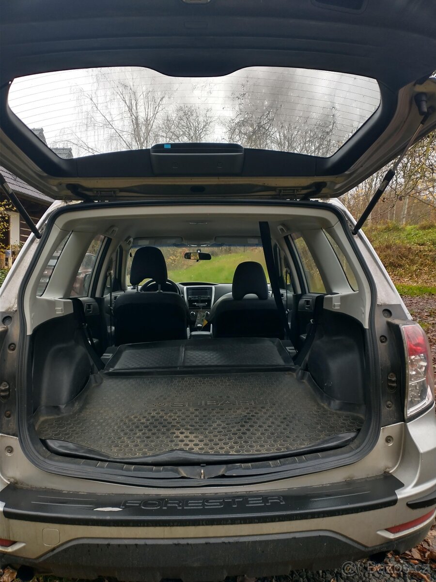 Subaru Forester 2.0 TD, 108kW, r.v. 2010, manuál, tažné - 6
