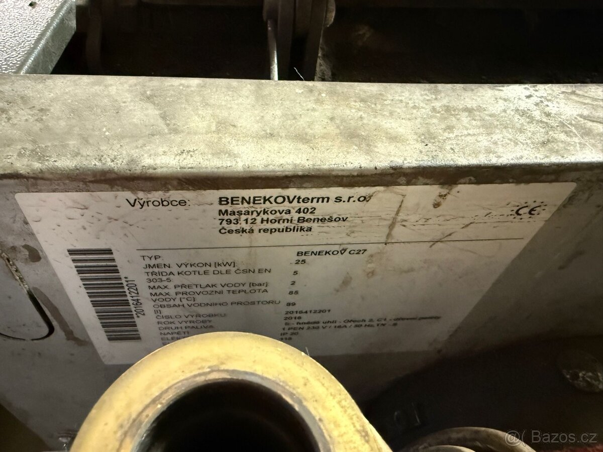Kotel na tuhá paliva Benekov C27 Premium – perfektní stav - 6