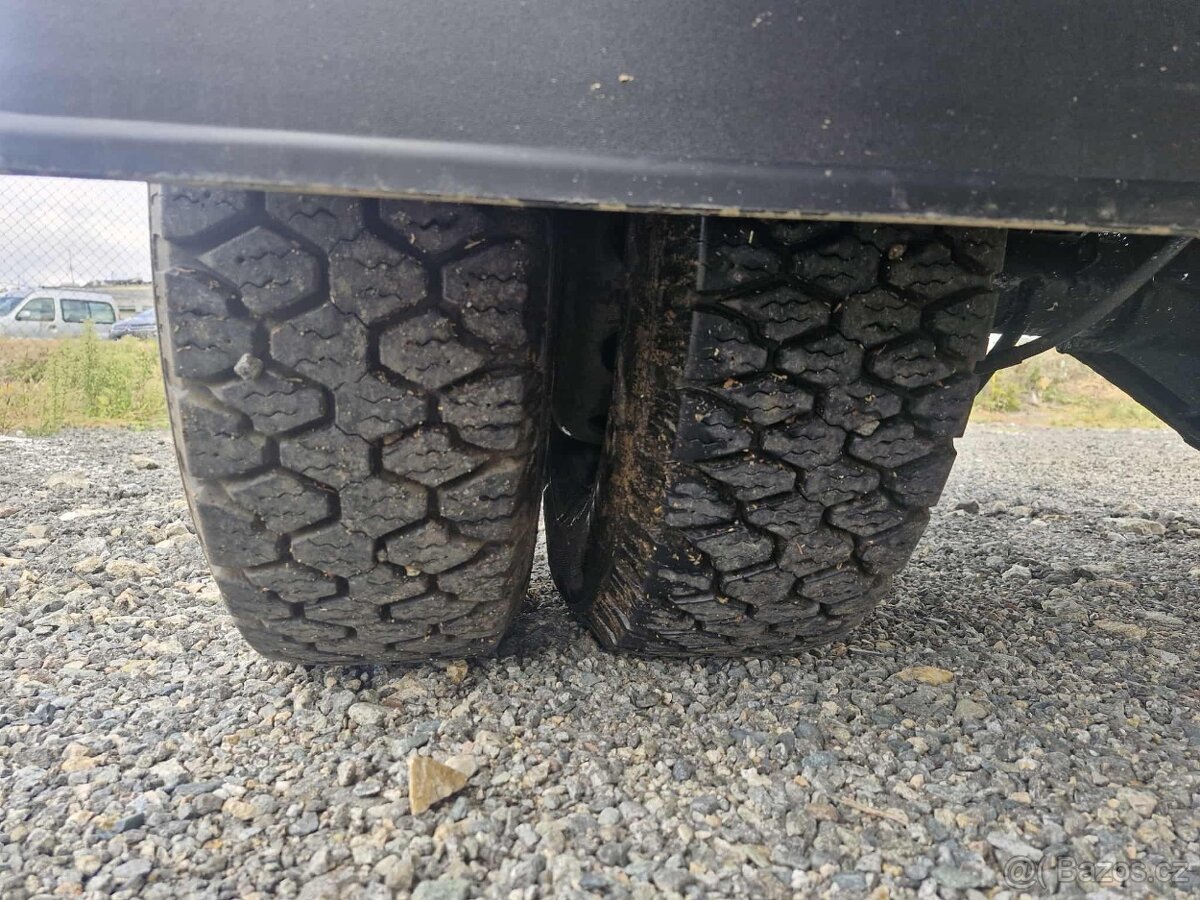 Iveco daily kontejner + hydraulická ruka - 6