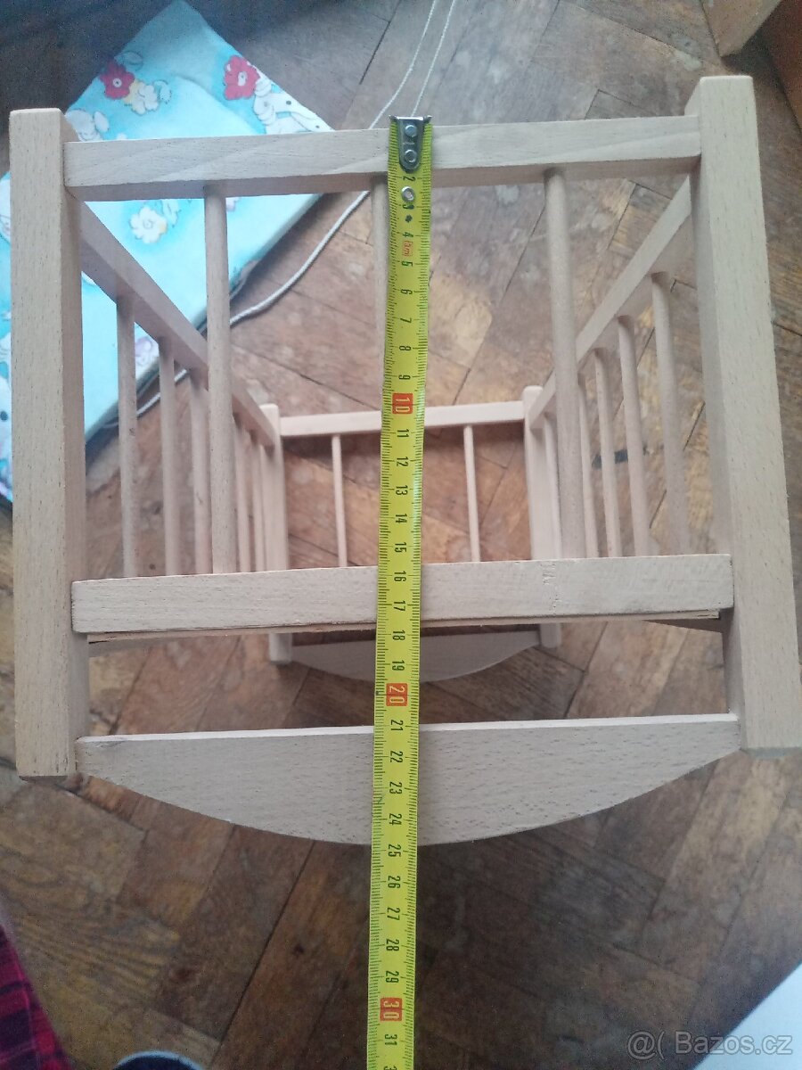 Kolebka postylka pro panenku - 6