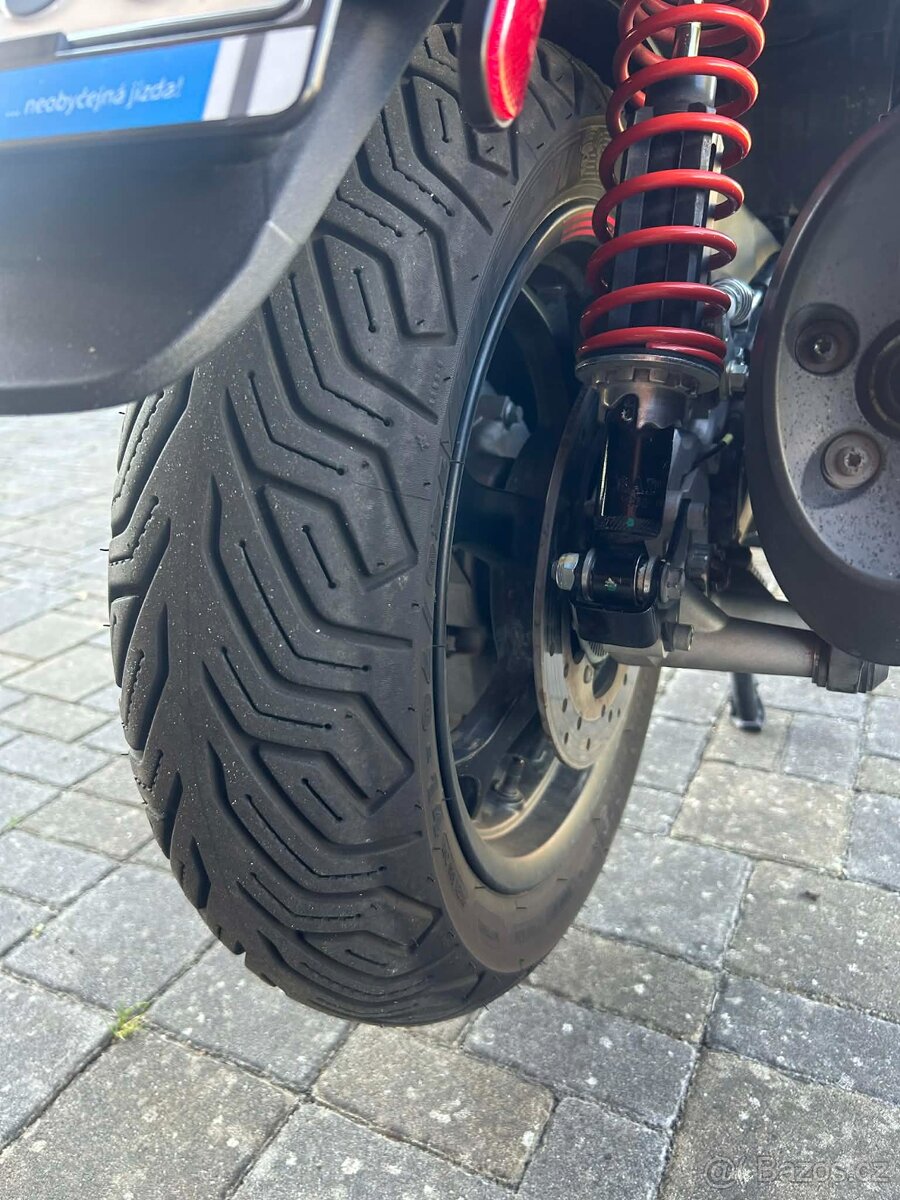 Piaggio MP3 400 sport - 6