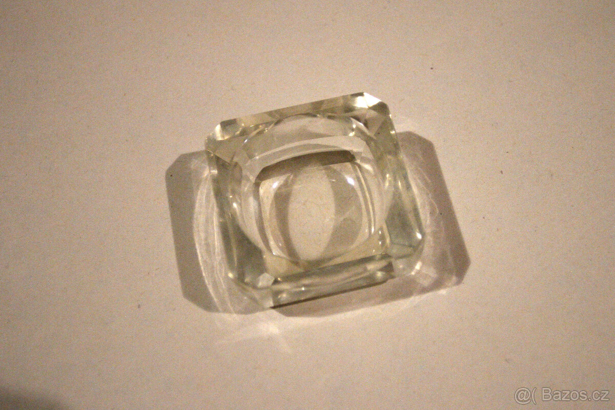 Různé staré předměty - 6