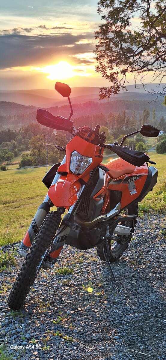 KTM 690 ENDURO R - 6