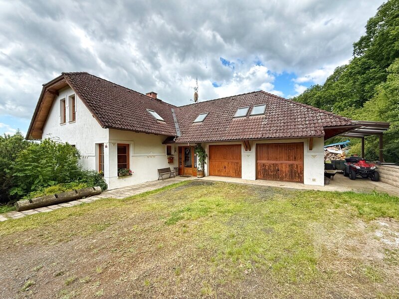 Prodej rodinného domu s velkou zahradou v obci Rybníček - 6